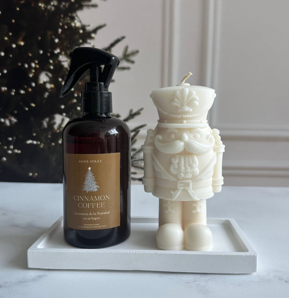 Nutcracker Essence Set